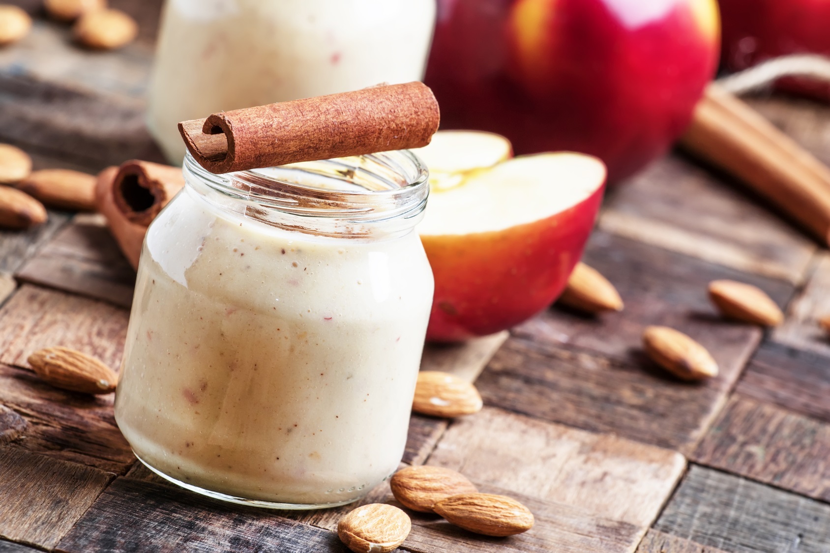 Cinnamon apple smoothie