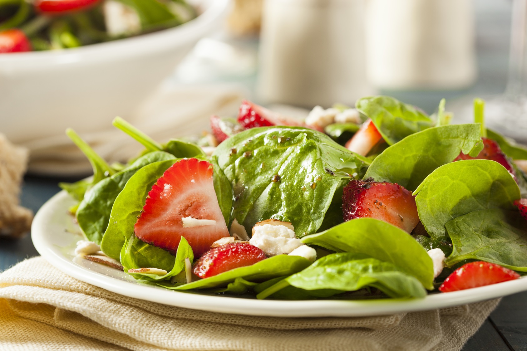 Green Salad with Strawberries